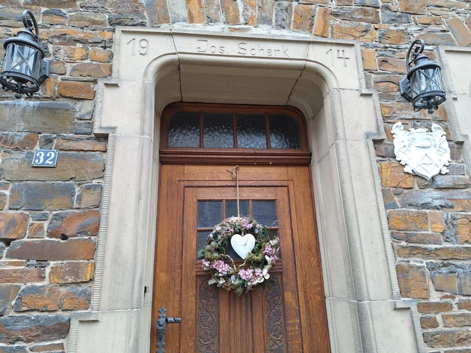 Winzerhaus Schenk Daire Neef Dış mekan fotoğraf